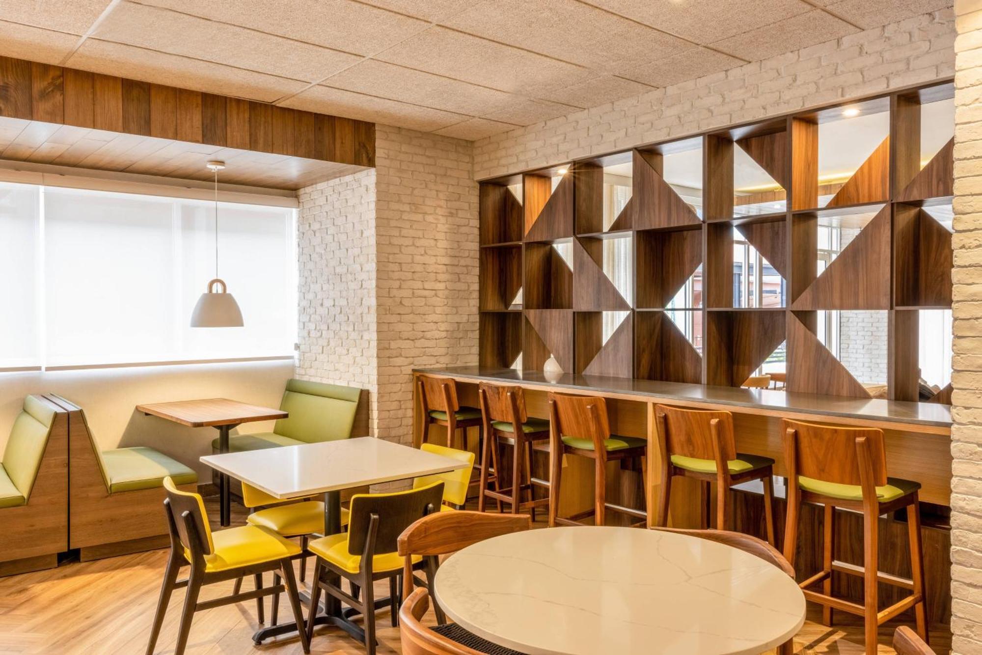 Fairfield By Marriott Inn & Suites Cancun Downtown 外观 照片